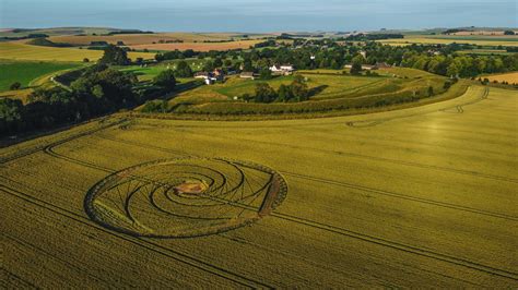 Crop circles: Myth, mystery and history | Live Science