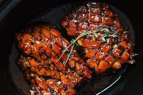 Slow Cooker Pork Belly Recipe with Honey Balsamic Glaze — Eatwell101