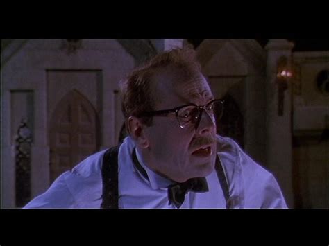 Bruce Willis as Dr. Ernest Menville in 'Death Becomes Her' - Bruce ...