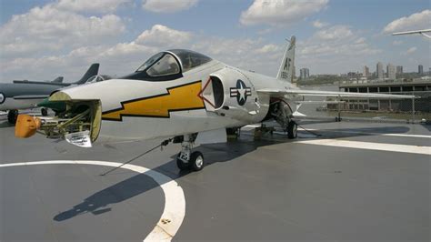 grumman f-11 tiger | Fighter jets, Grumman aircraft, Warbirds