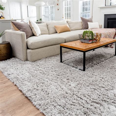 Shag Rugs Add Retro Style to Any Room | Floorspace