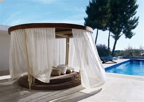 59 best images about Outdoor canopy bed on Pinterest | Terrace, Floating canopy and Day bed