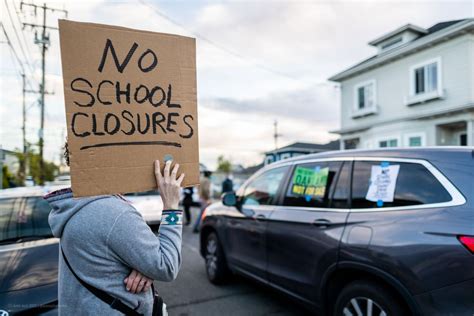 Oakland school board votes to close seven schools over the next two years