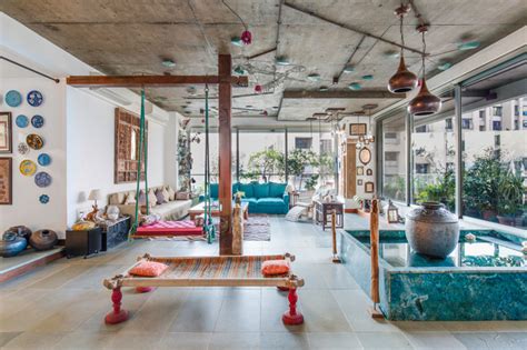 Houzz Tour: Actor Irrfan Khan's Mumbai Home Has an Eclectic Sizzle