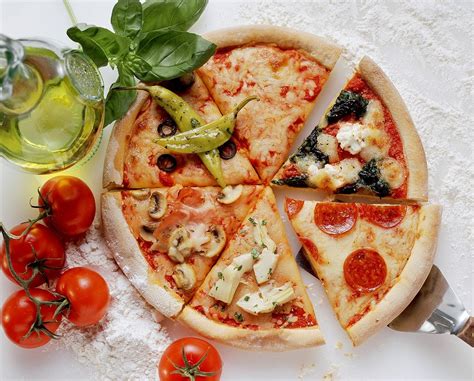 Pizza with Mixed Toppings recipe | Eat Smarter USA