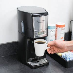 Hamilton Beach BrewStation Review | 12-Cup Programmable Coffee Machine