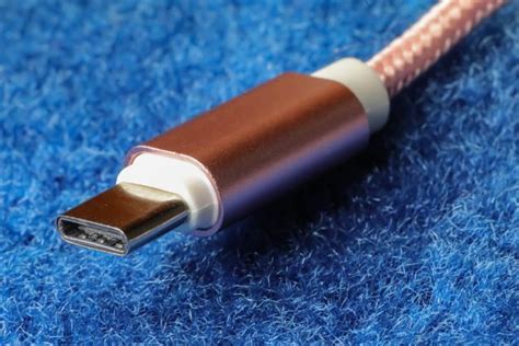 How to Clean USB-C Ports | USB Memory Direct