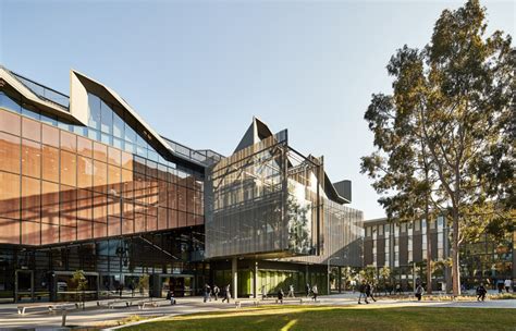 Monash University’s Clayton Campus - Learning & Teaching Building ...