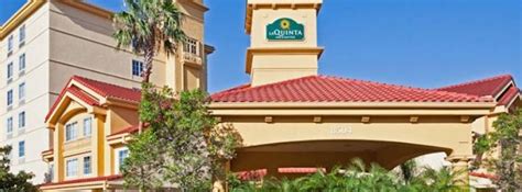 La Quinta Inn & Suites Orlando Convention Center - Travel - Orlando - Orlando