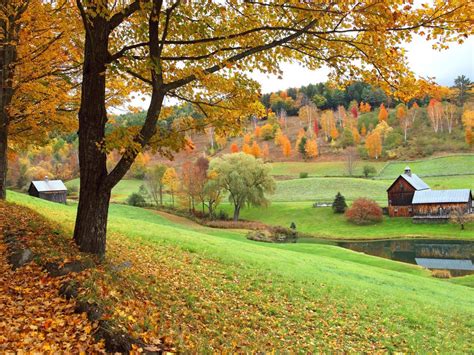 The 8 BEST Small Towns to Visit in Vermont This Fall | Jetsetter ...