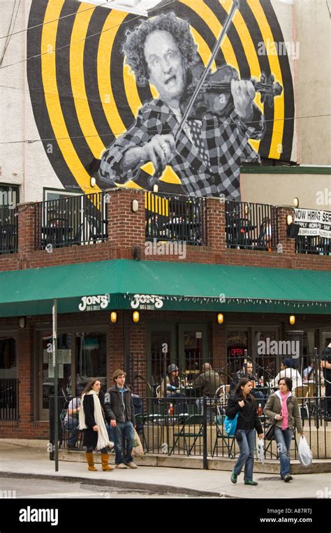 Larry fine mural south street hi-res stock photography and images - Alamy