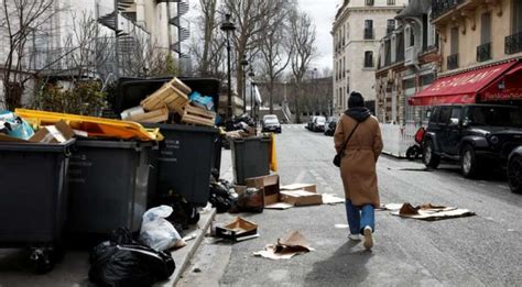 Garbage strike raises stink: Paris trash collectors to suspend work ...