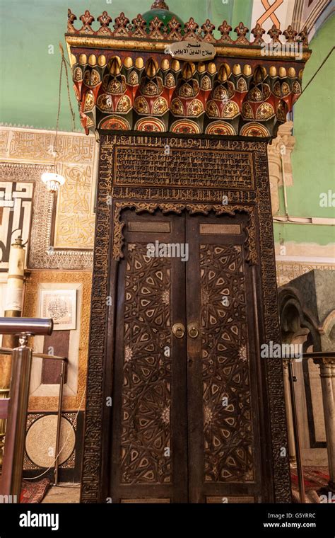 Abraham Mosque in Hebron, Mosque of Patriarchs Stock Photo - Alamy