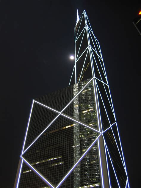 File:Hong Kong Bank of China at night.jpg - Wikimedia Commons