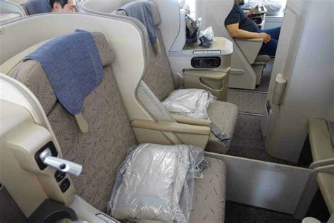 Review: Asiana Airlines A380 - Business Class | Milesopedia