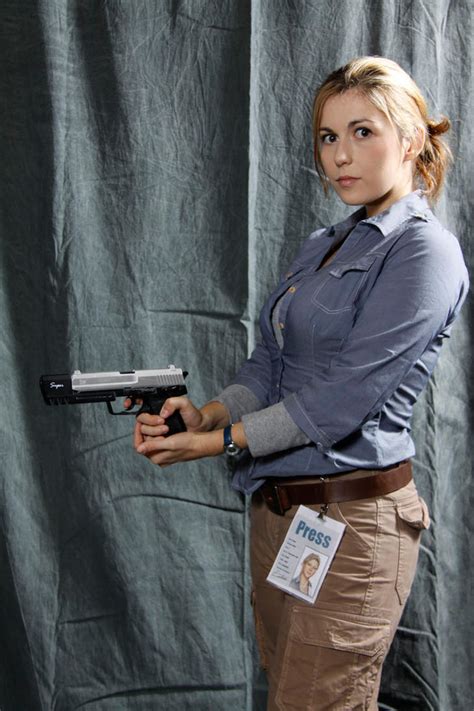 Elena Fisher _ Uncharted by CynShenzi on DeviantArt