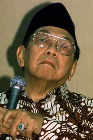 Abdurrahman Wahid ( Gus Dur ) Biography - The Perfect Man In Indonesian