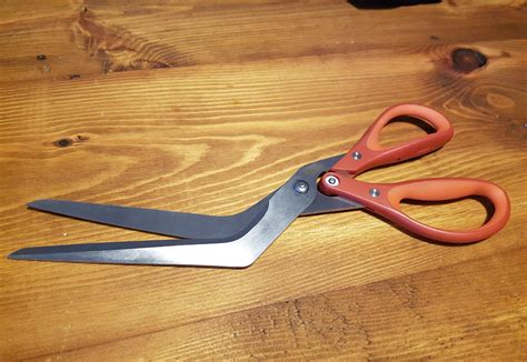 Pizza scissors, scissors for pizza. : r/specializedtools