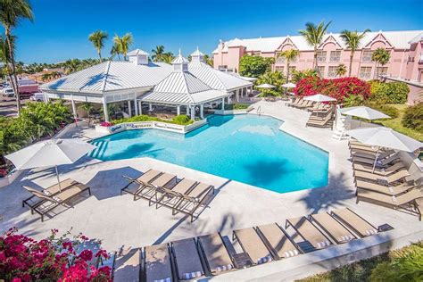 COMFORT SUITES PARADISE ISLAND - Updated 2022 Prices & Hotel Reviews (Bahamas/New Providence ...