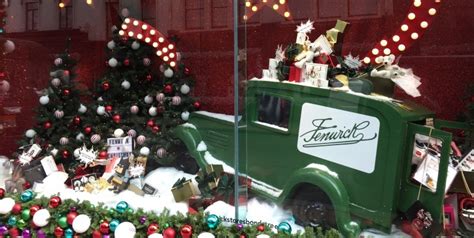 Christmas Lights Bus Tour London 2019 - Tourist England