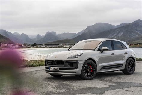 2022 Porsche Macan GTS Crayon - Stunning HD Photos, Videos, Specs, Features & Price - DailyRevs