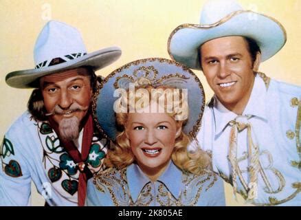 LOUIS CALHERN, BETTY HUTTON, HOWARD KEEL, ANNIE GET YOUR GUN, 1950 Stock Photo - Alamy