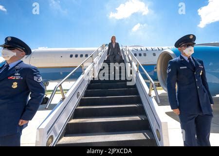 Deputy Secretary of Defense Kathleen H. Hicks speaks to the Defense ...