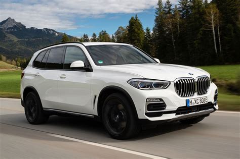 BMW X5 xDrive 45e 2019 review | Autocar