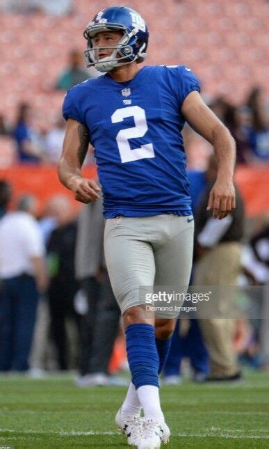 ALDRICK ROSAS PLACEKICKER | Athletic men, New york football, Men boys