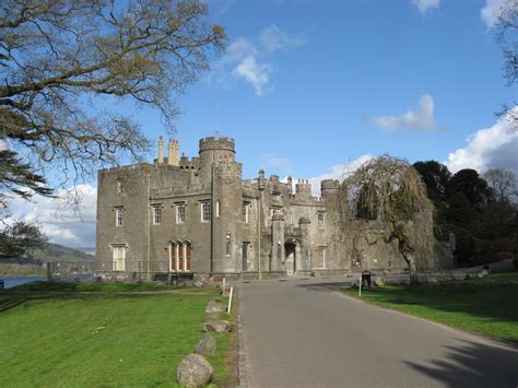 Balloch Castle © frank smith cc-by-sa/2.0 :: Geograph Britain and Ireland