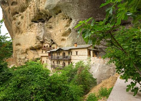 The Hermit Caves of Badovas - Visit Meteora