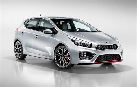 Kia Ceed GT Review (2013 - ) | Parkers