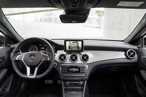 MERCEDES BENZ GLA (X156) Specs & Photos - 2013, 2014, 2015, 2016, 2017 ...