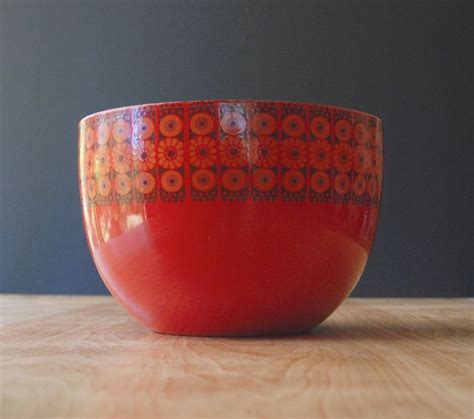 Large Finel Red Enamel Bowl Kaj Franck 8 Daisy by DipperVintage