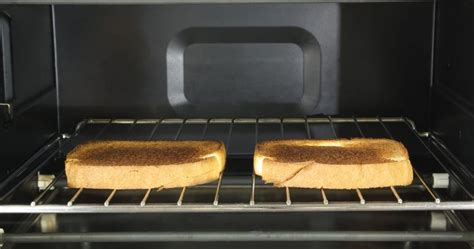 Toasting Bread in the Oven: An Easy How-To Guide