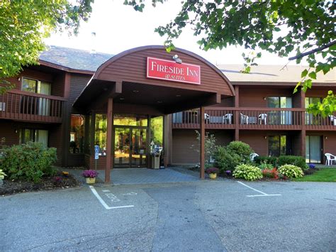 Fireside Inn & Suites Gilford Gilford, New Hampshire, US - Reservations.com