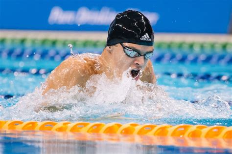 Race Videos: Watch Michael Andrew Sets Two New NAG Records - Swimming World News