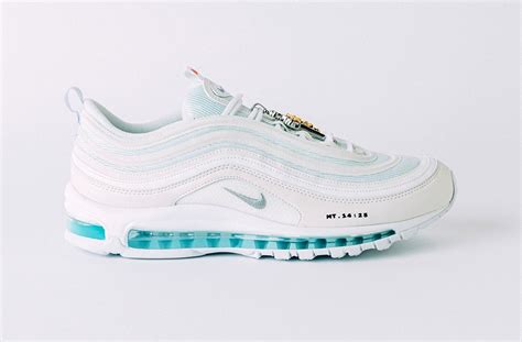 MSCHF x INRI Nike Air Max 97 «Jesus Shoes» — кроссовки Иисуса