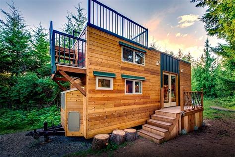 7 Awesome Log Cabins on Wheels - Log Cabin Hub