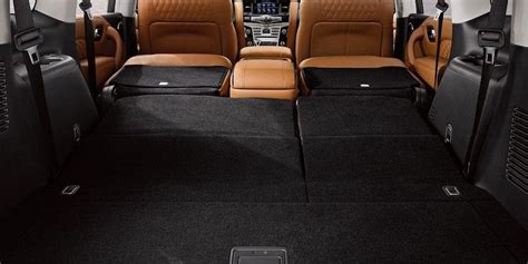 2019 INFINITI QX80 Interior Pictures & Specs | INFINITI of Clarendon Hills