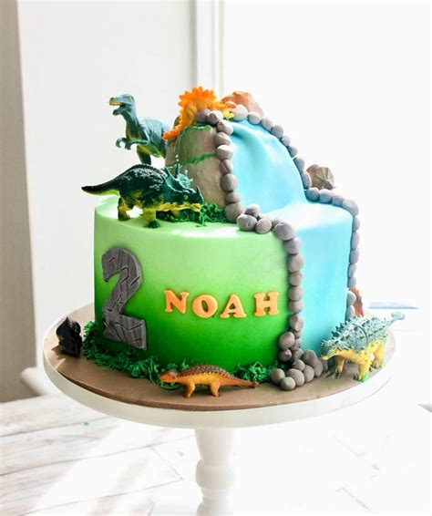 15 Dinosaur Cake Ideas Kids Will Love - Find Your Cake Inspiration