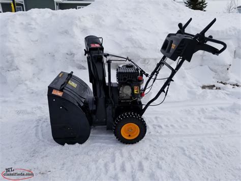 24" Poulan Pro Snowblower - Kippens, Newfoundland Labrador | NL Classifieds