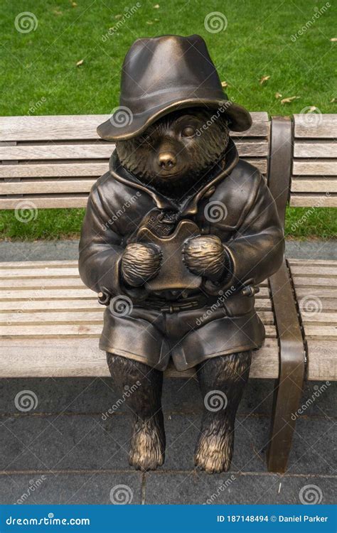 Paddington Bear Statue, London Editorial Image | CartoonDealer.com ...