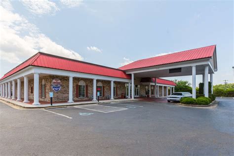 Econo Lodge Inn & Suites Downtown Orangeburg, SC - See Discounts