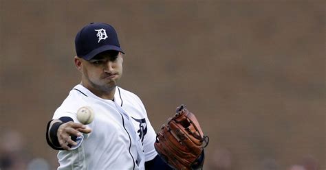 Detroit Tigers highlights: Jose Iglesias make a ridiculous defensive ...