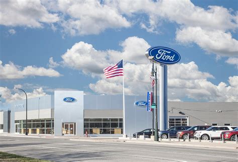 Ford Service Department in Ferndale, MI | Suburban Ford of Ferndale Ford Auto Service near ...