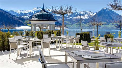 Luxury Lake Lucerne spa hotel with gourmet restaurant - Park Hotel Vitznau