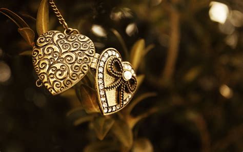 Jewelry Wallpaper