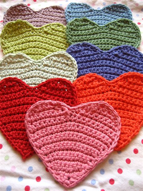 20 Crochet Heart Patterns Free