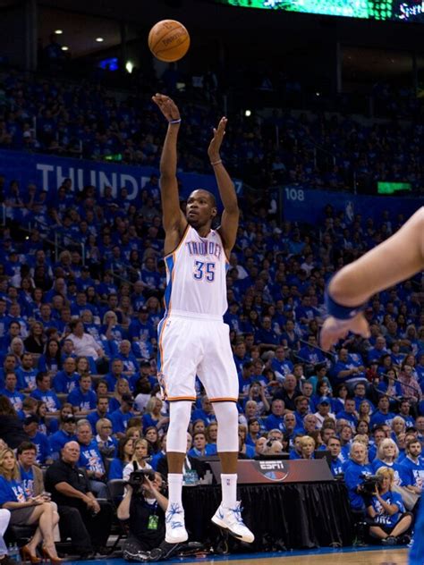 Thunder vs. Mavericks - Game One, 4/28/12 Photo Gallery | NBA.com